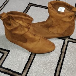 Brown ankle boots